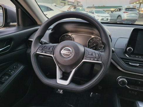 Used 2020 Nissan Altima 2.5 S image 30