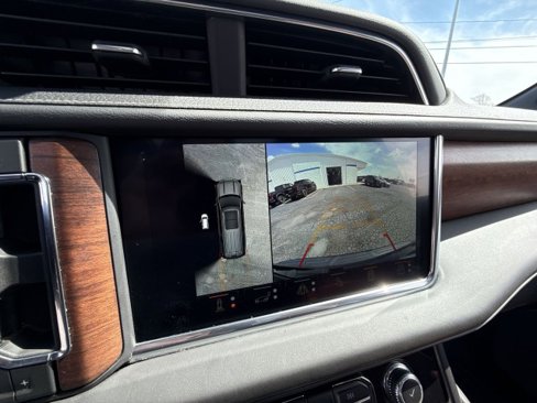 Certified 2023 GMC Yukon Denali Ultimate image 24