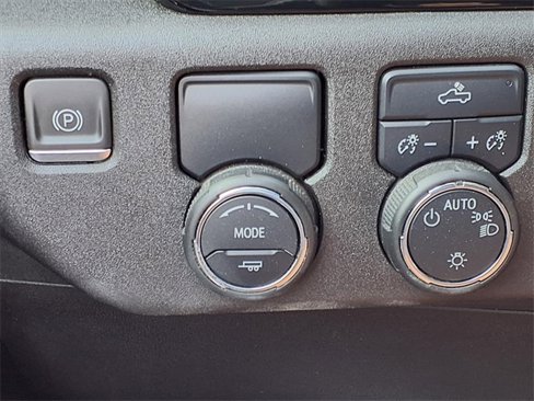 Used 2024 Chevrolet Silverado 1500 LT w/ Protection Package image 16
