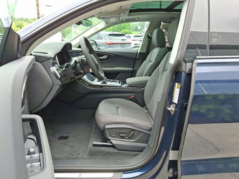 New 2025 Audi Q8 Premium Plus image 12