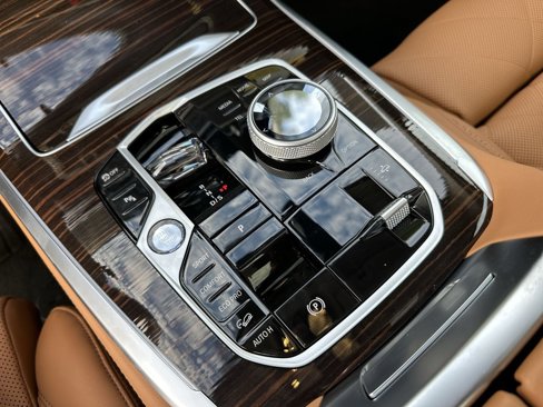 New 2026 BMW X7 xDrive40i image 24