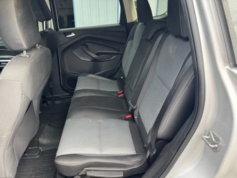 Used 2018 Ford Escape SE w/ Ford Safe & Smart Package image 11
