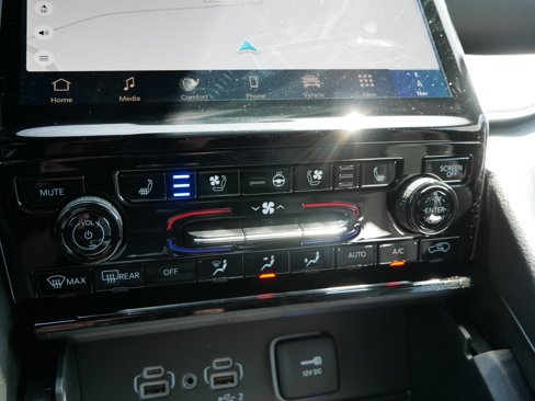 New 2025 Jeep Grand Cherokee Limited 4xe image 14