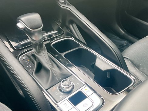 Used 2024 Kia Telluride EX w/ EX Captain's Chair Package image 17