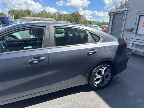Used 2019 Kia Forte LXS image 4