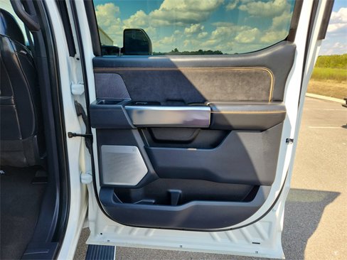 Used 2024 Ford F250 Platinum image 44