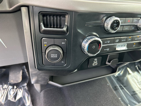New 2025 Ford F150 XLT w/ Equipment Group 301A Standard image 28