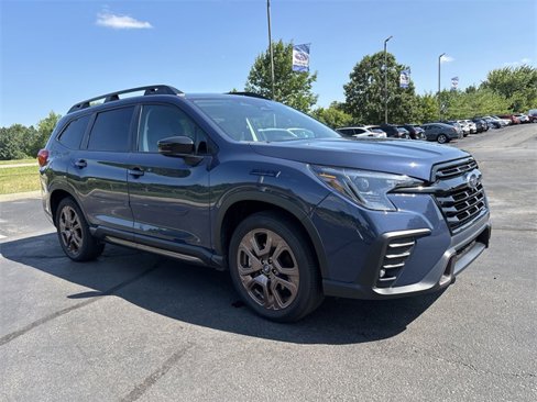 Used 2025 Subaru Ascent Bronze Edition w/ Popular Package #2 image 13