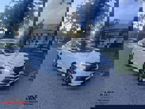 Used 2020 Honda Civic LX image 2