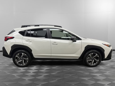 Used 2024 Subaru Crosstrek 2.0i Premium image 6