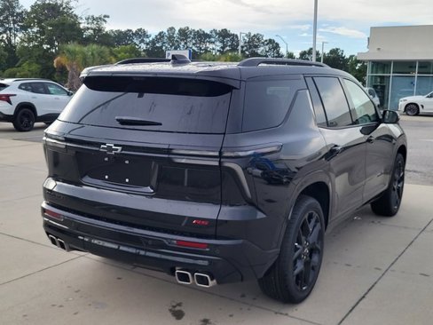 New 2025 Chevrolet Traverse RS image 2