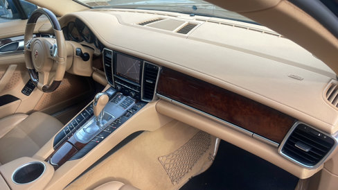 Used 2011 Porsche Panamera 4 image 49