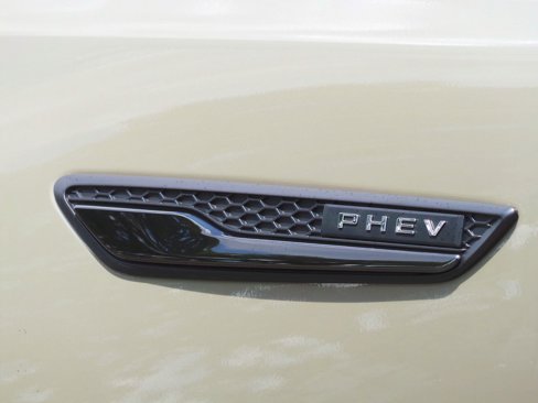 Certified 2025 MAZDA CX-70 Plug-In Hybrid w/ Premium Plus image 35