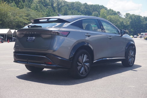 Used 2023 Nissan Ariya FWD image 9