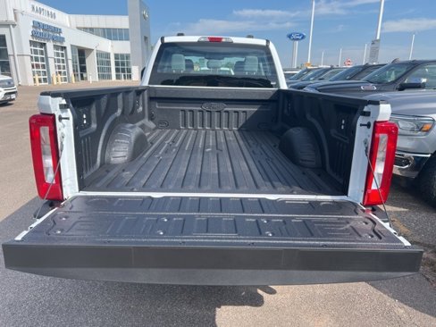 New 2026 Ford F250 4x4 Crew Cab Super Duty image 13
