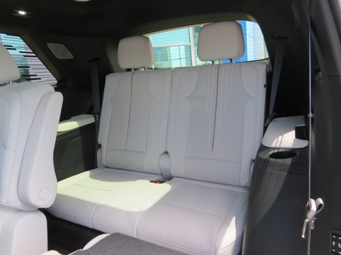 New 2026 Cadillac Vistiq Luxury w/ LPO, Floor Liner Package image 13