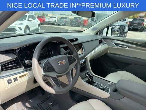Used 2024 Cadillac XT5 Premium Luxury w/ LPO, Floor Liner Package image 17