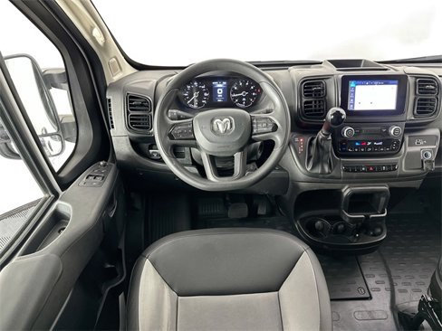 Used 2025 RAM ProMaster 2500 w/ Convenience Group image 11