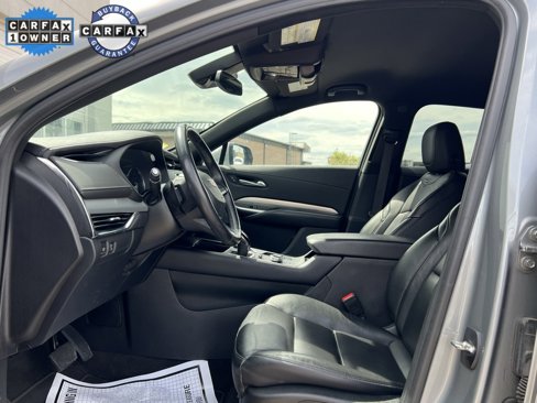 Used 2023 Cadillac XT4 Premium Luxury w/ Cold Weather Package image 8
