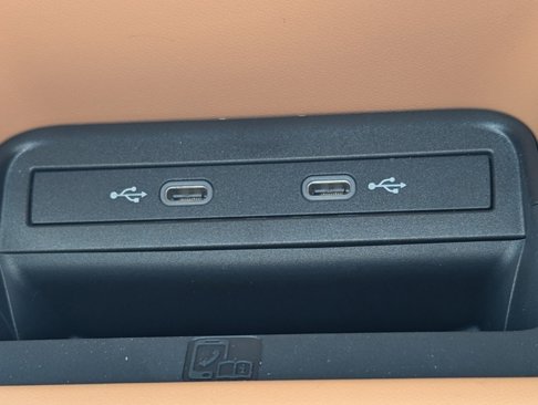 New 2025 Volkswagen ID. Buzz 1st Edition image 20