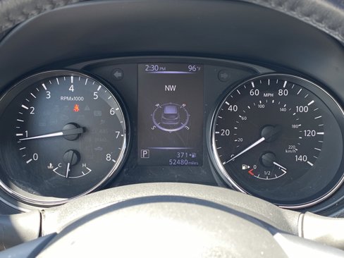 Used 2017 Nissan Rogue Sport SV w/ SV Premium Package image 12
