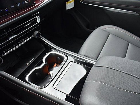 New 2026 Chevrolet Traverse Z71 w/ Driver Confidence Package image 14