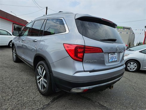 Used 2016 Honda Pilot Touring image 5