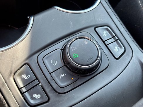 Used 2022 GMC Terrain SLE w/ Driver Convenience Package image 31