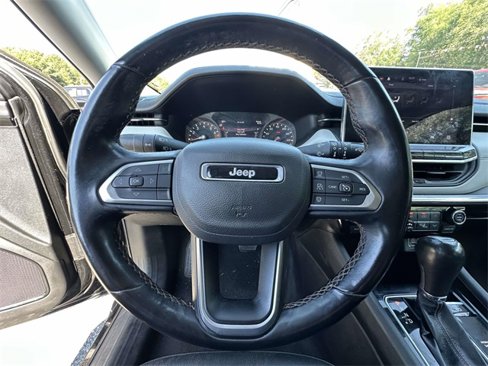 Used 2022 Jeep Compass Limited image 6