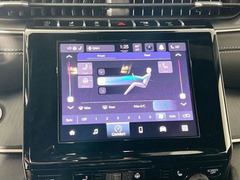 New 2025 Jeep Grand Cherokee L Laredo w/ Luxury Tech Group I image 16