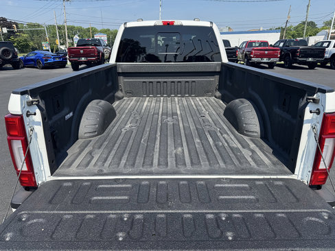 Used 2022 Ford F350 Limited image 21