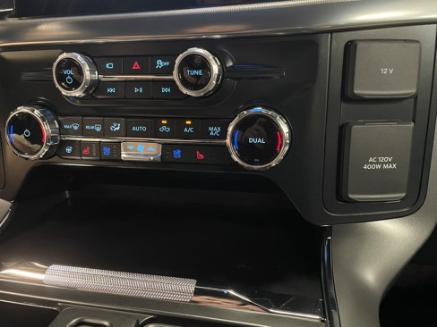 New 2025 Ford F150 Lariat w/ Equipment Group 501A Mid image 16