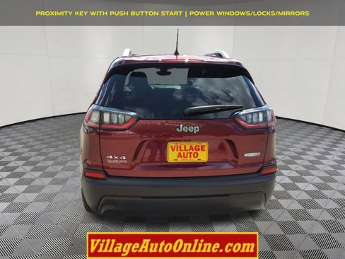 Used 2021 Jeep Cherokee Latitude Plus image 3