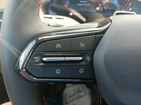 New 2026 Chevrolet Traverse RS w/ LPO, Floor Liner Package image 38