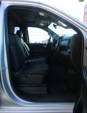 Used 2022 Chevrolet Silverado 2500 Custom w/ Custom Convenience Package image 10