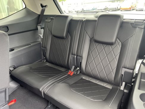 New 2025 Volkswagen Atlas SEL Premium R-Line image 16