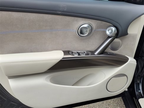 Used 2023 Genesis GV60 Performance image 10