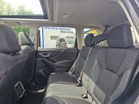 Used 2019 Subaru Forester Premium image 38