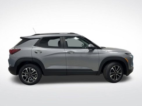 New 2026 Chevrolet TrailBlazer LT w/ Convenience Package image 2