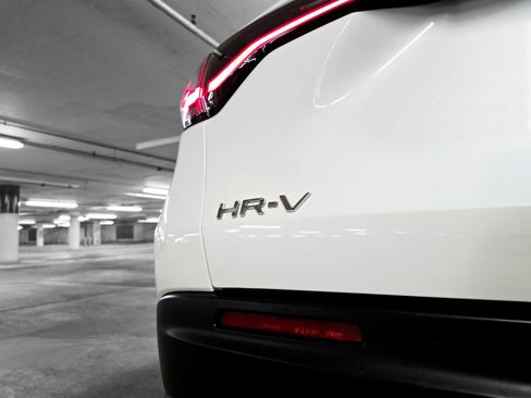 Certified 2023 Honda HR-V LX image 10