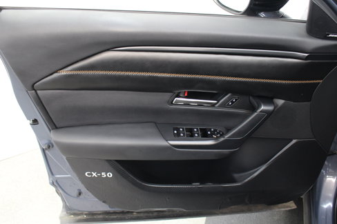 Used 2024 MAZDA CX-50 AWD 2.5 S w/ Cargo Package image 9