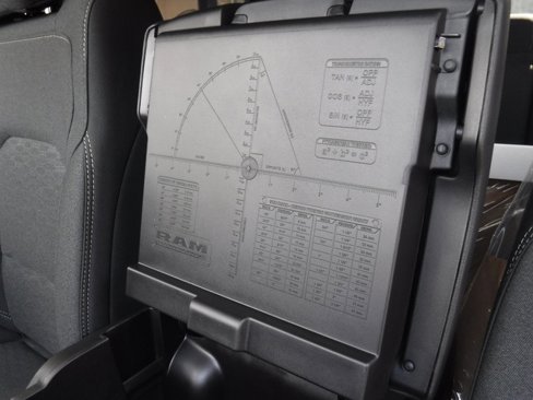 New 2026 RAM 1500 4x4 Crew Cab image 20