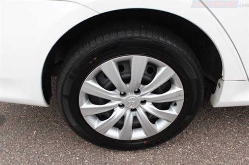 Used 2012 Toyota Corolla LE image 36