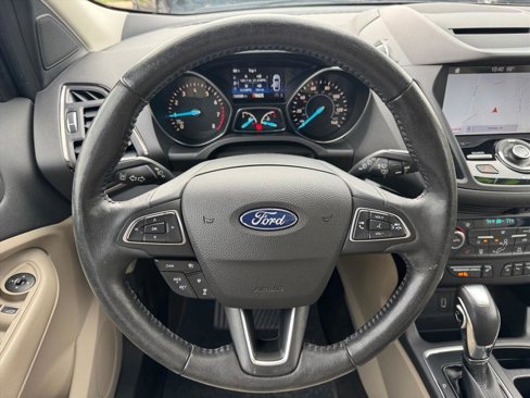 Used 2018 Ford Escape Titanium w/ Ford Safe & Smart Package image 12