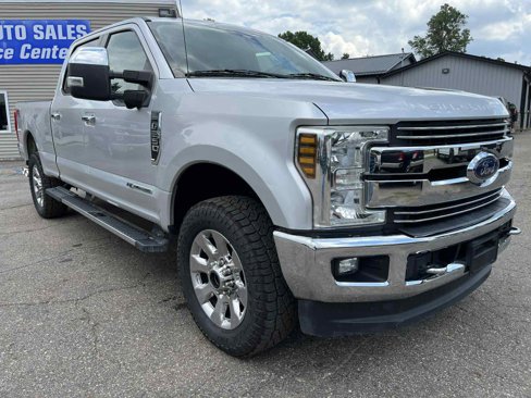 Used 2019 Ford F250 Lariat w/ Lariat Ultimate Package image 4