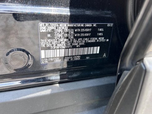 Used 2022 Toyota RAV4 XLE image 20