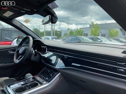 New 2025 Audi RS Q8 performance image 20