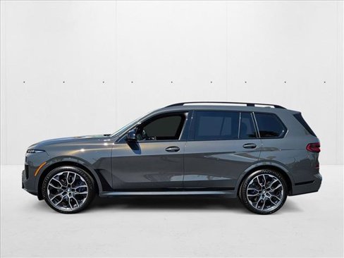 New 2026 BMW X7 M60i image 5