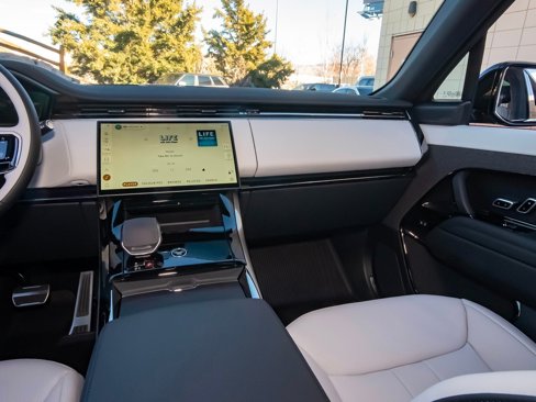New 2025 Land Rover Range Rover Sport Dynamic SE image 39