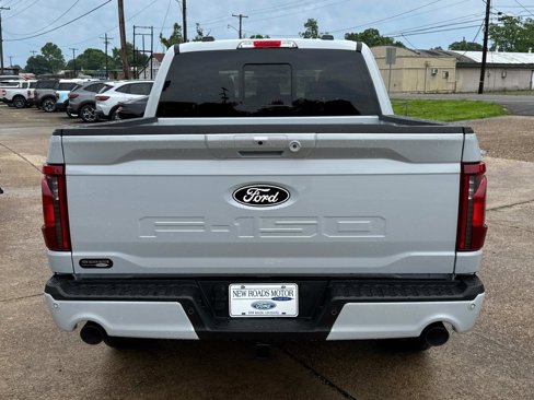 New 2025 Ford F150 XLT w/ Equipment Group 302A MID image 5